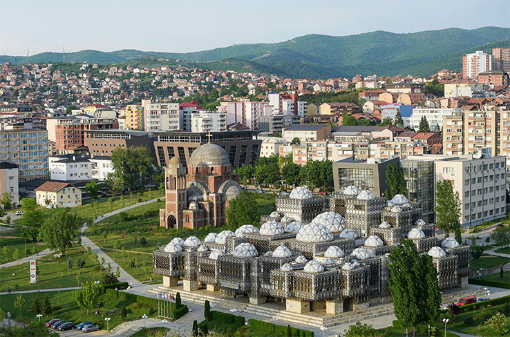 KOVID 19 predizvika trojna kriza vo Kosovo